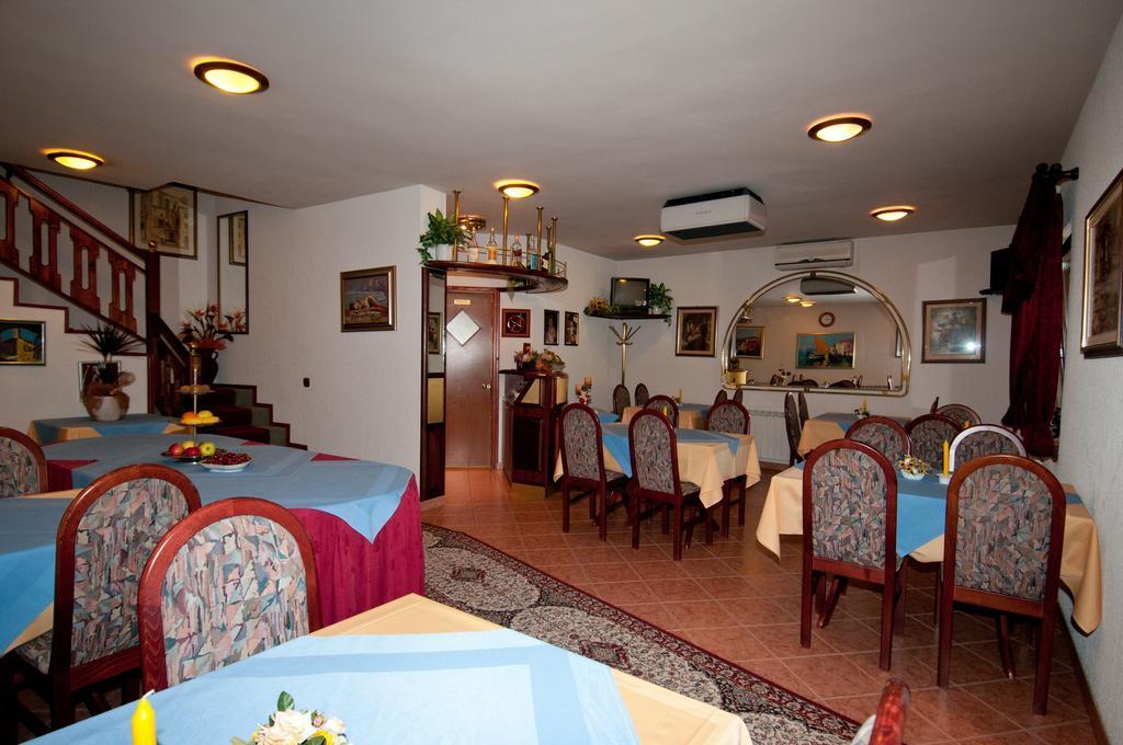 Bed & Breakfast Villa Klara Ičići Exterior foto